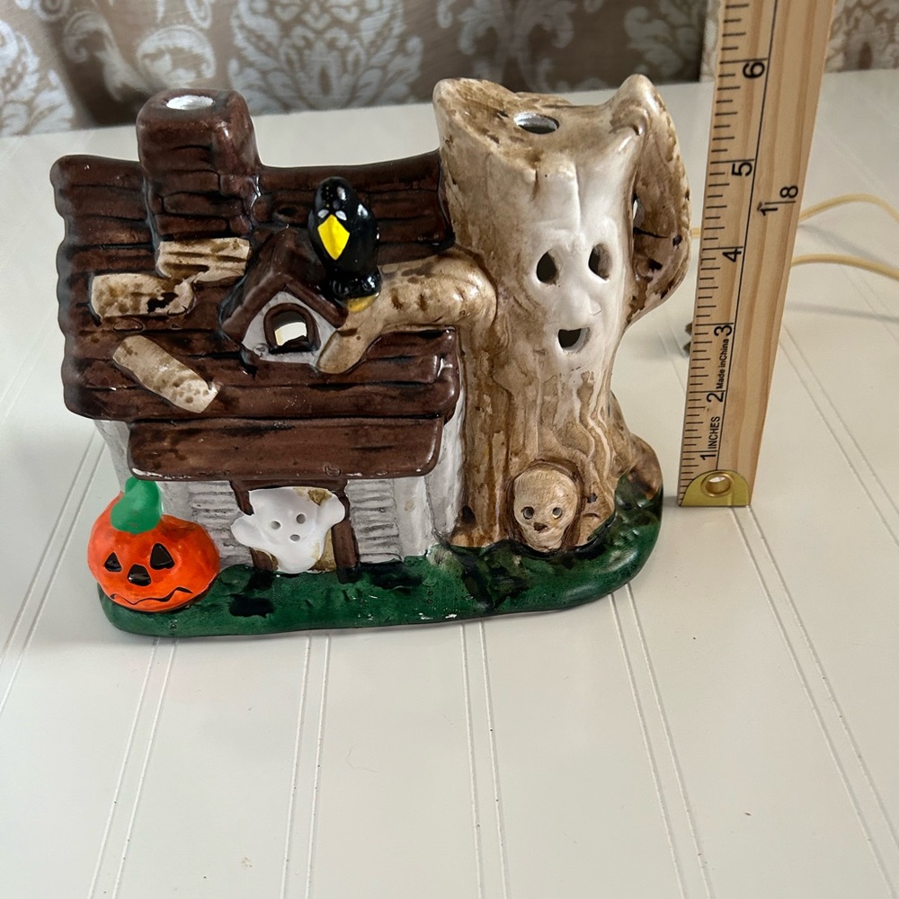 Halloween Lighted Haunted House‎ Ceramic